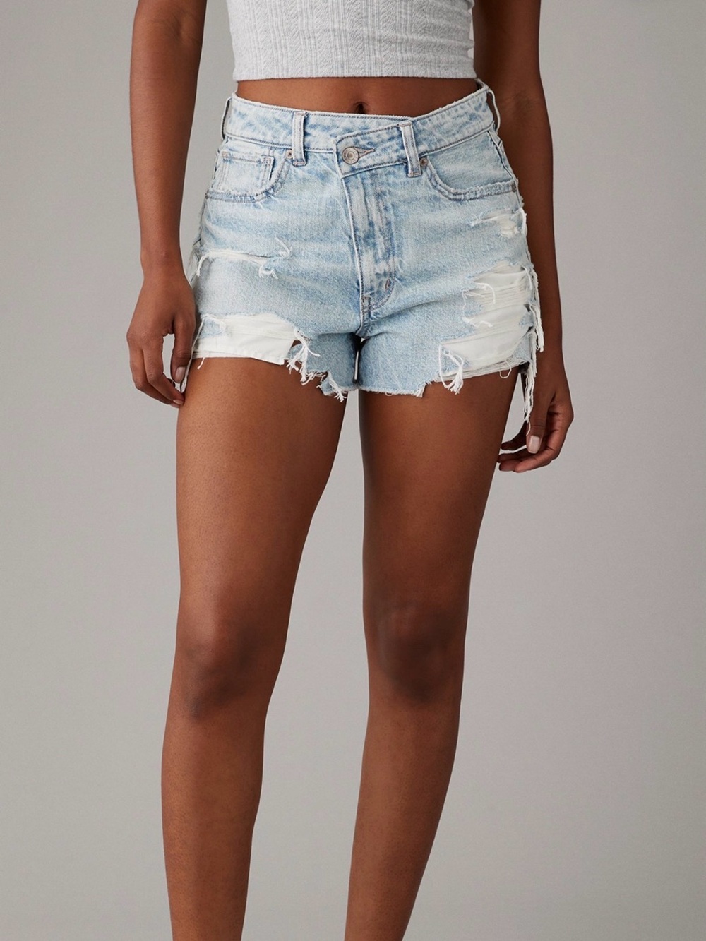 AE Strigid High rise Mom Short